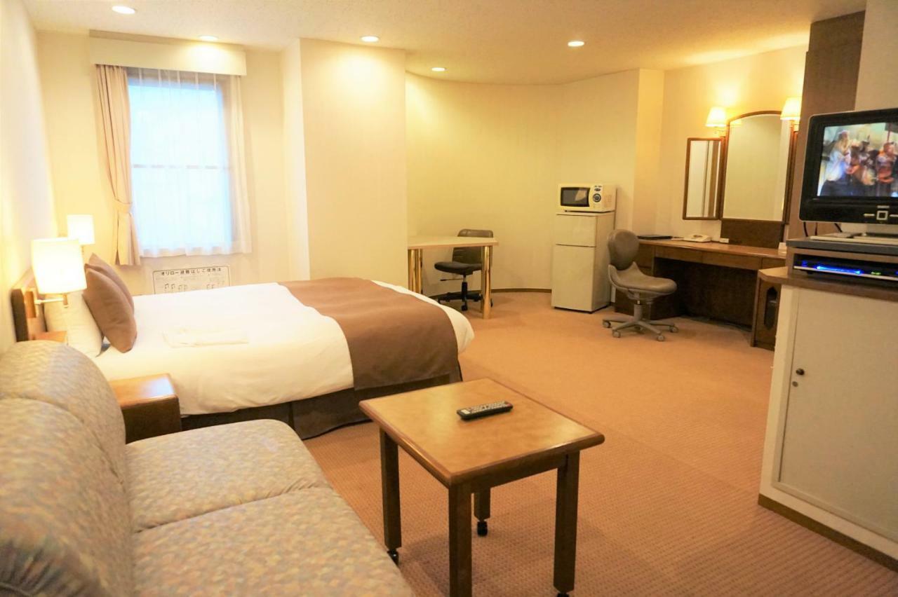 Hotel 横须贺 外观 照片